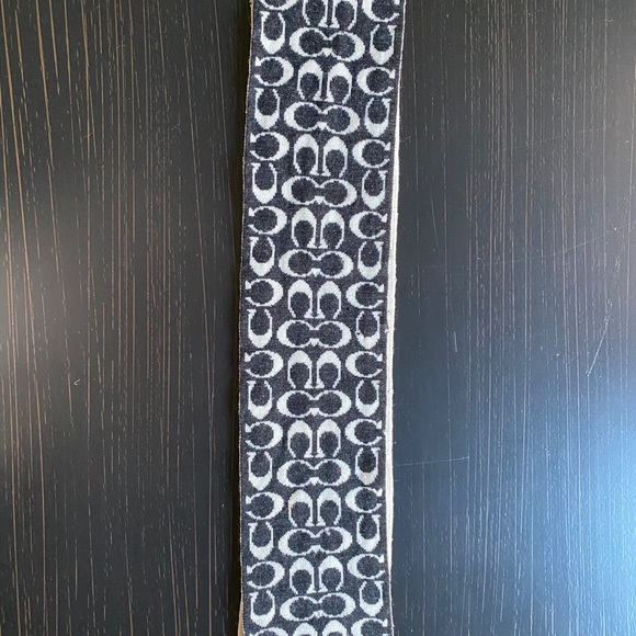 Coach Wallet - Picture 5 of 10